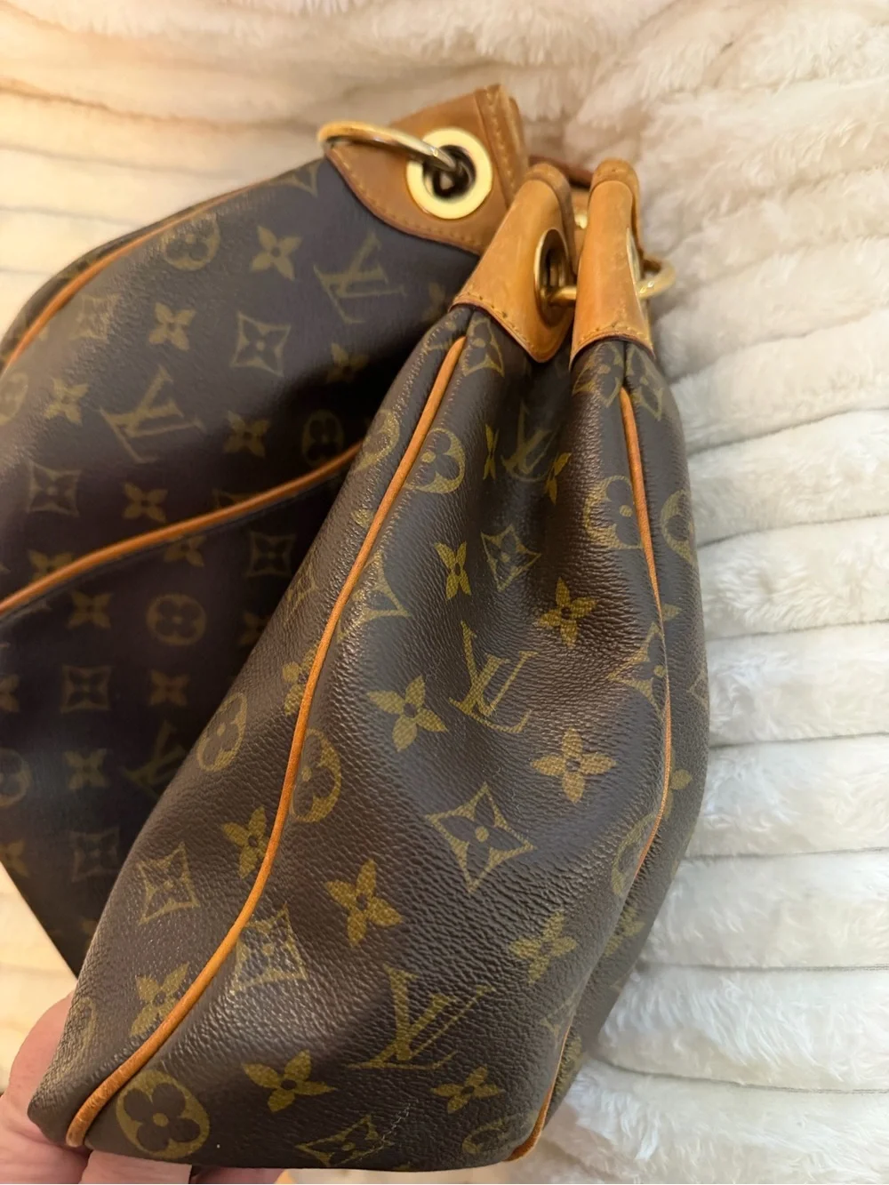 2008 Louis Vuitton Monogram Galliera PM bag